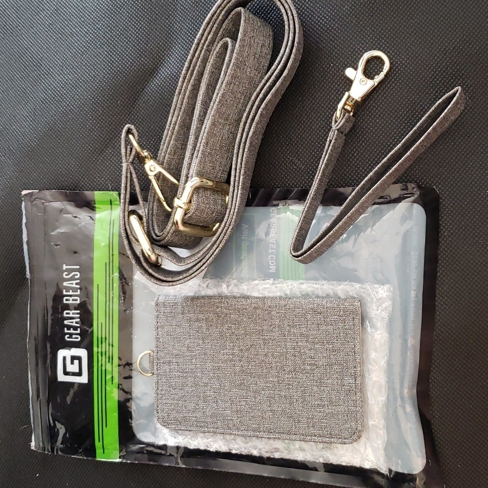 Gear Beast Cell Phone & Credit Card Holder with Crossbody & Wrist Straps in Gray